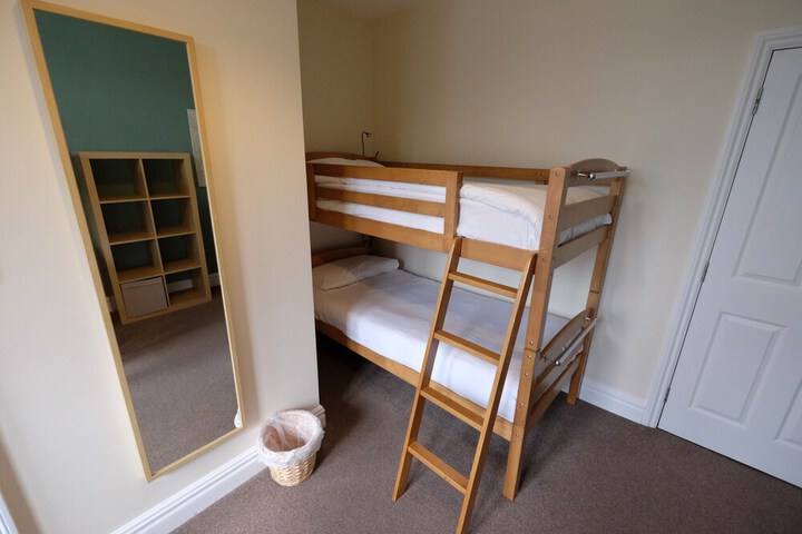 Room 16 of 55