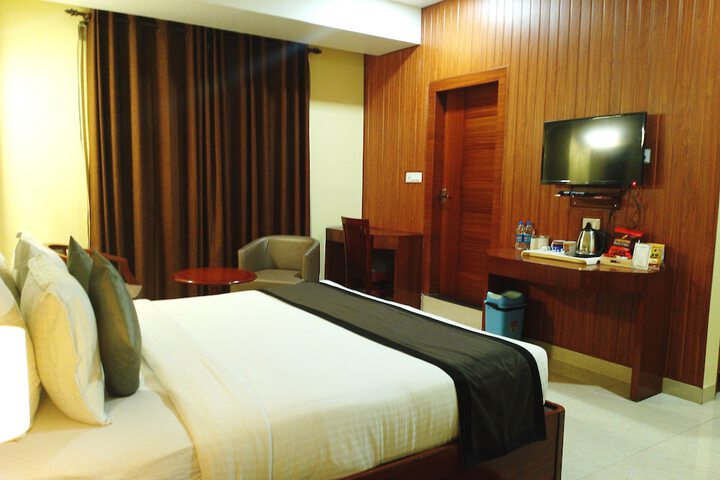 Room 7 of 20