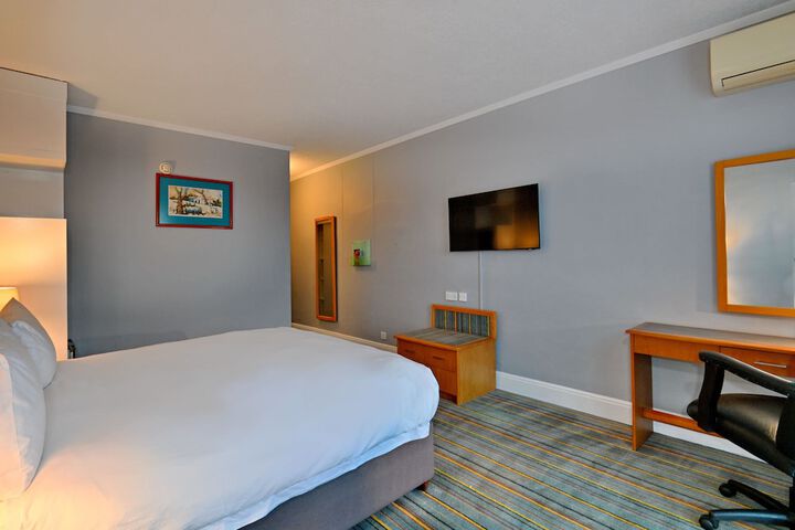 Room 71 of 184