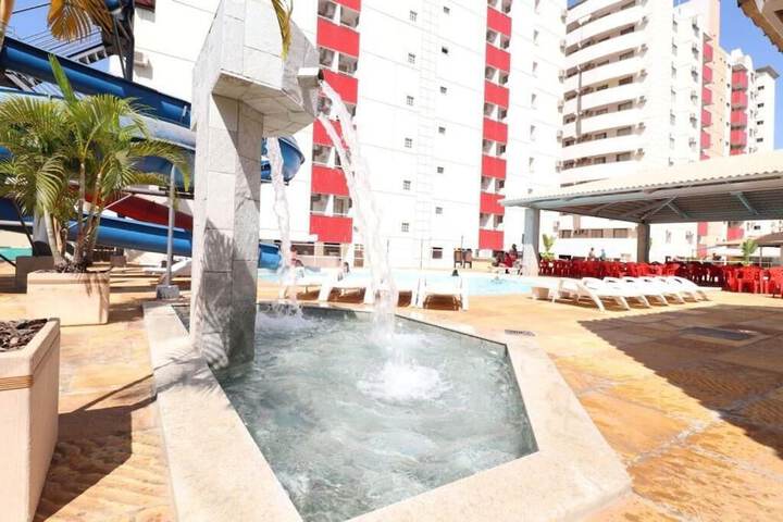 Pool 5 of 10