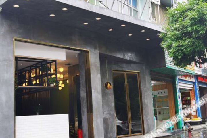 Hotel 1 of 26