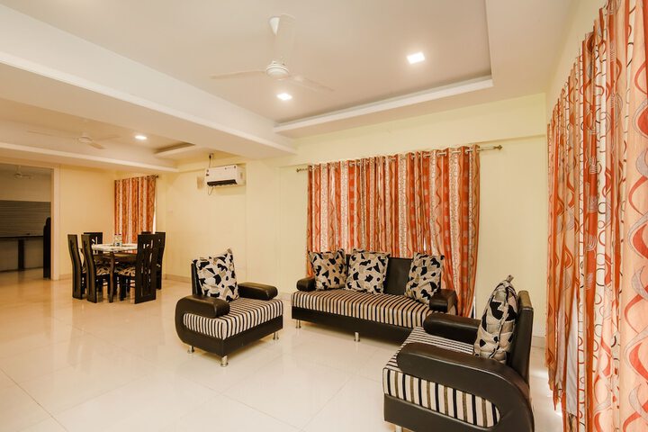 Room 18 of 21