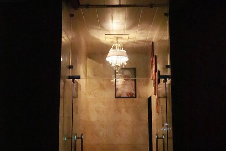 Hotel 44 of 62