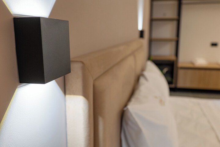 Room 42 of 108