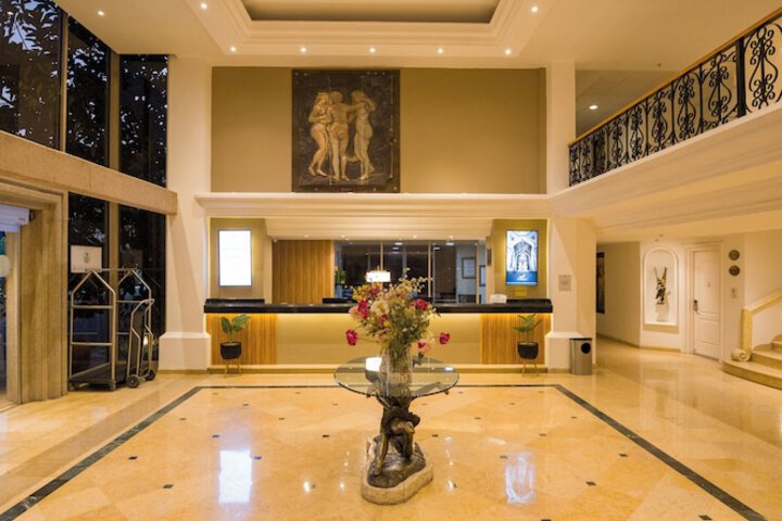 Hotel Interior 9 of 117