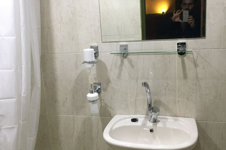 Room 17 of 56