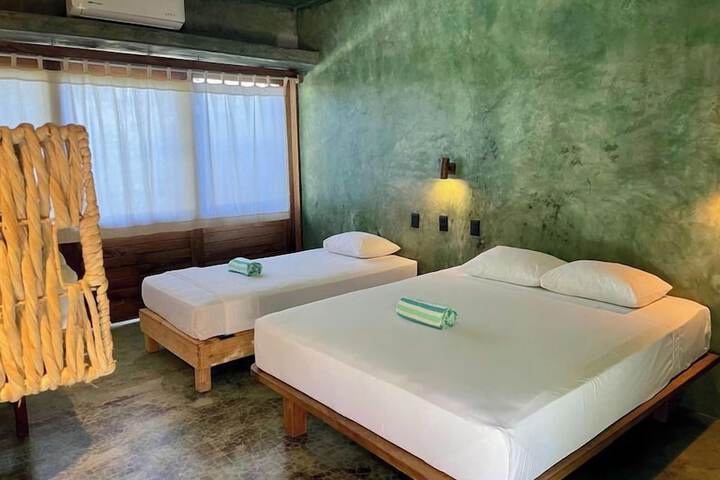 Room 10 of 41