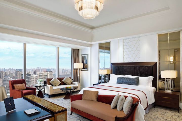 Room 55 of 126