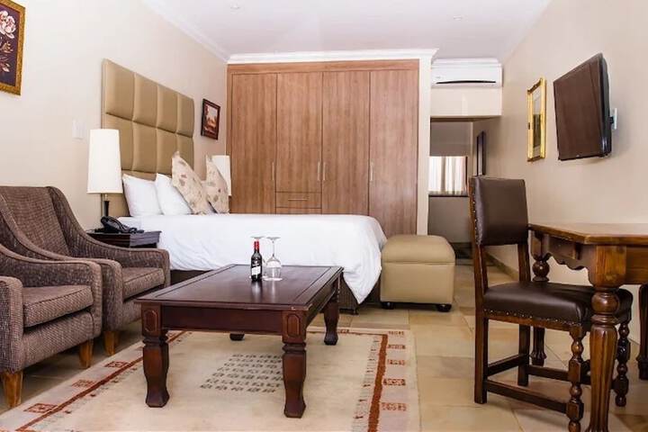 Room 72 of 192