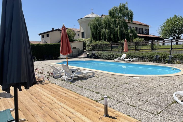 Pool 9 of 19