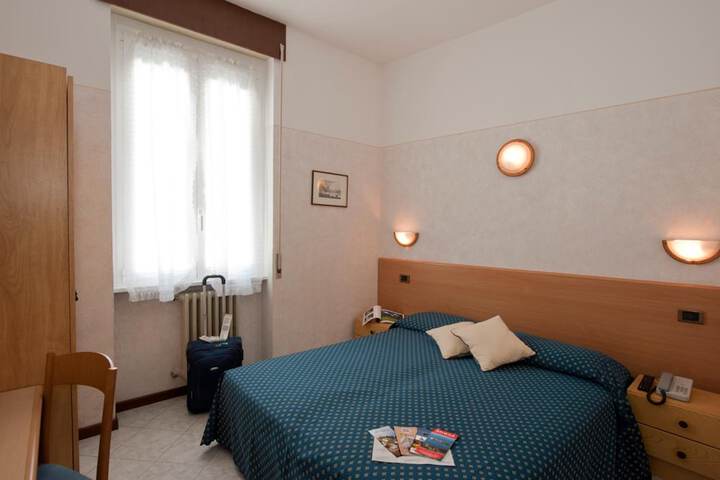 Room 17 of 55