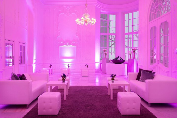 Ballroom/Hall 119 of 140