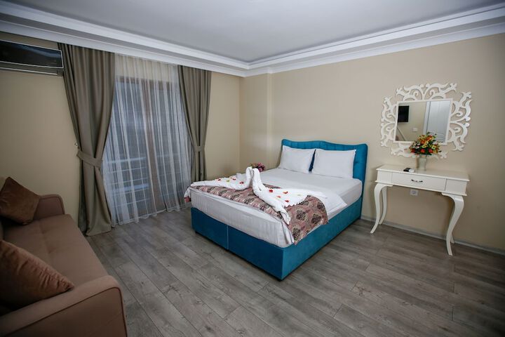 Room 3 of 29