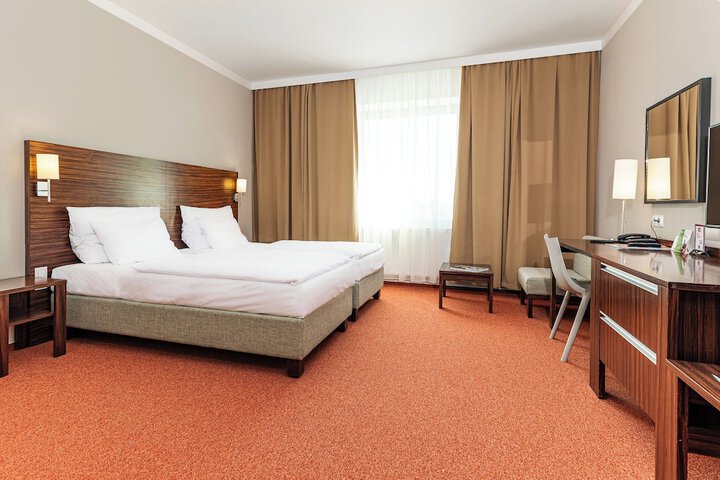 Room 20 of 58
