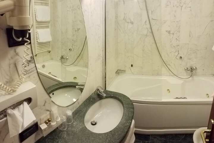 Bathroom Interior Photo