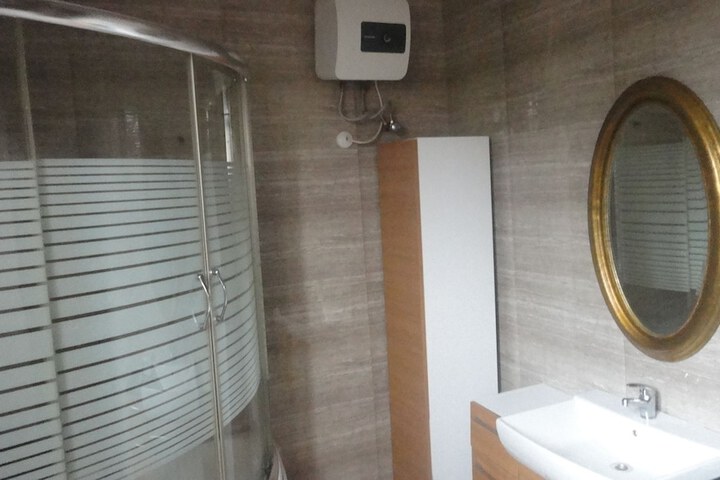 Room 13 of 13