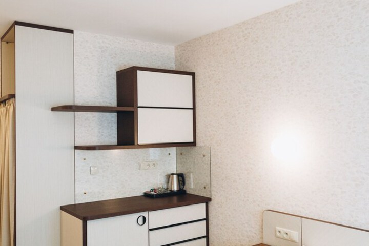 Room 14 of 31