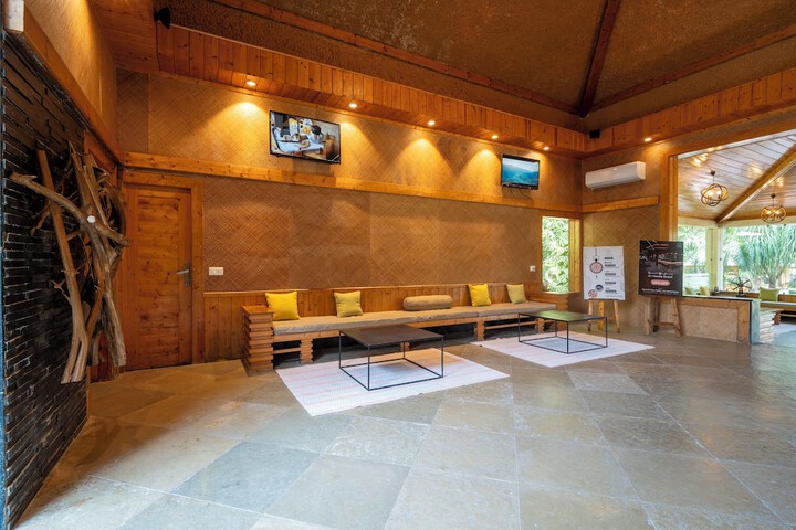 Hotel Interior 7 of 71