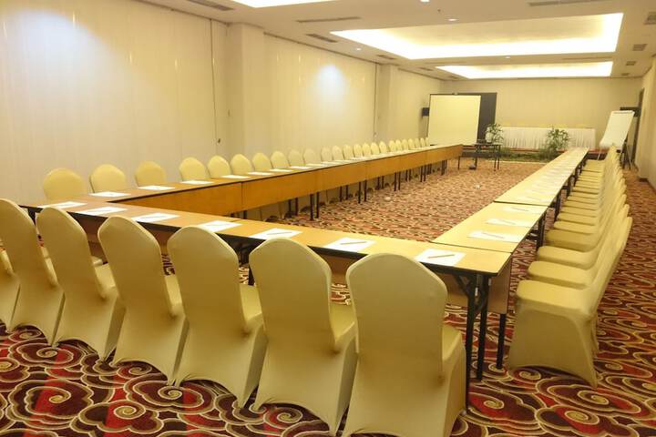 Meeting 41 of 44
