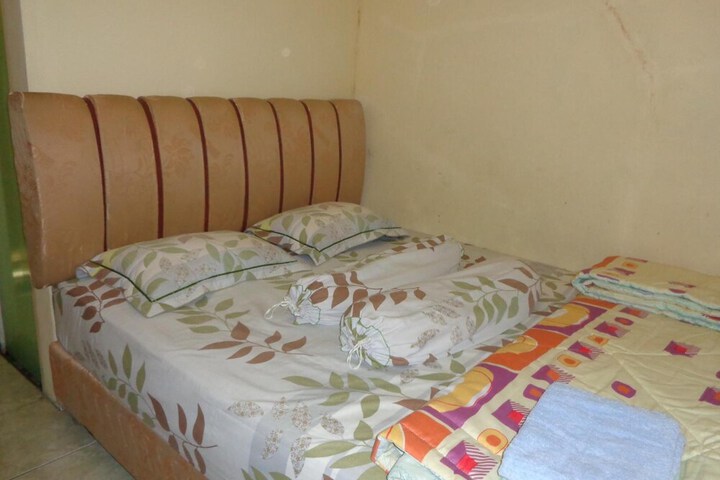 Room 8 of 39