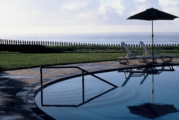 Pool Hotel