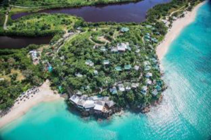 Cocos Hotel Antigua