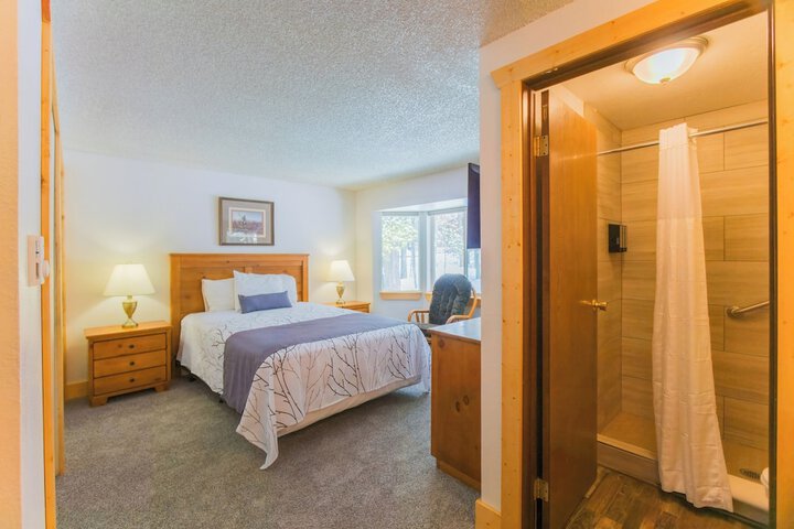 Room 5 of 43