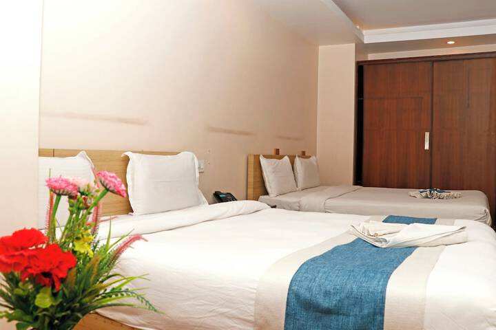 Room 27 of 119