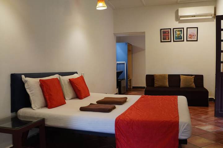 Room 30 of 68