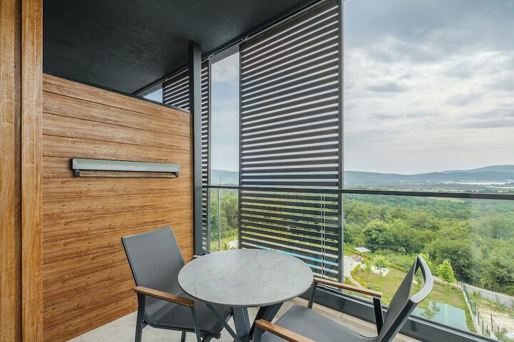 Terrace/Patio 34 of 75