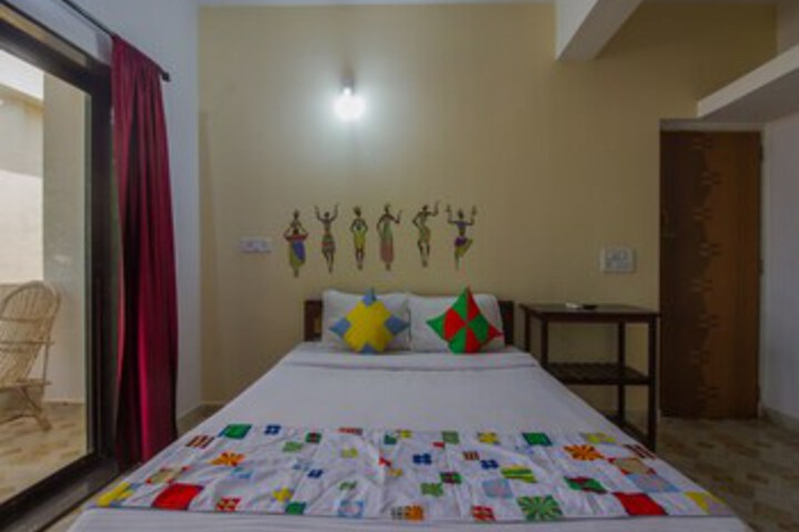 Room 14 of 23