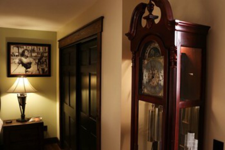 Room 43 of 51