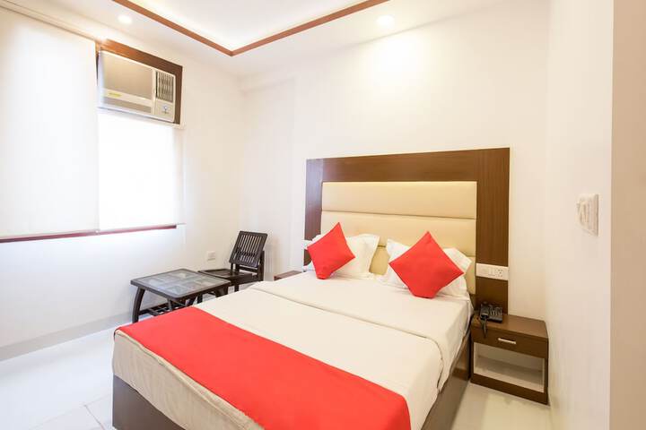 Room 15 of 23