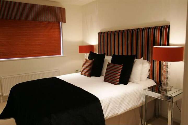 Room 8 of 22