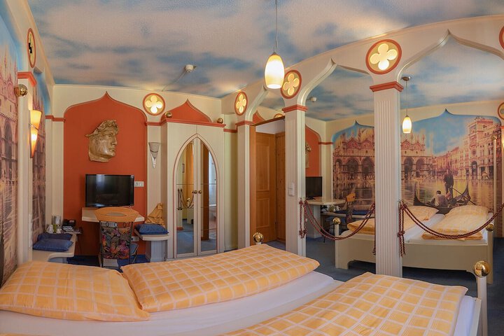 Room 5 of 57