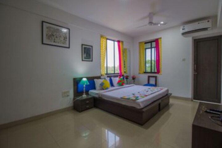 Room 13 of 25