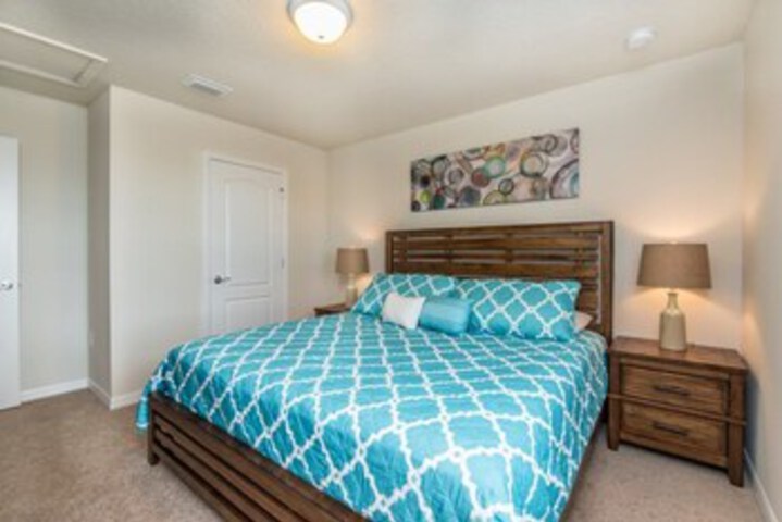 Room 8 of 26