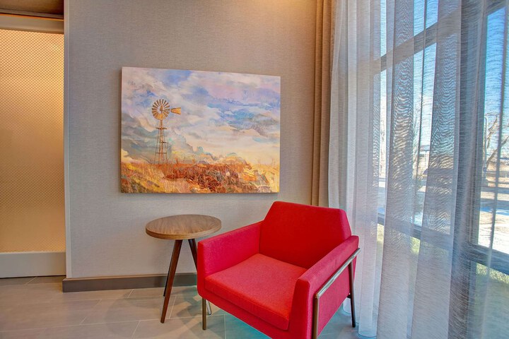 Hotel Interior 6 of 40