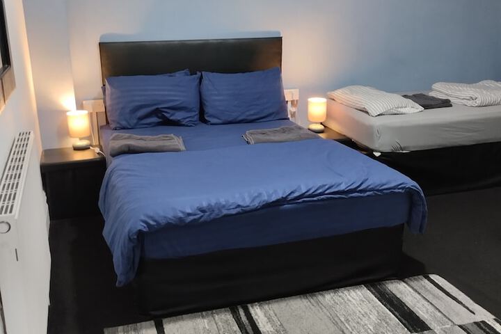 Room 5 of 44