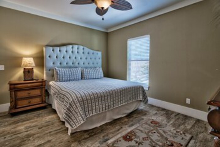 Room 43 of 43