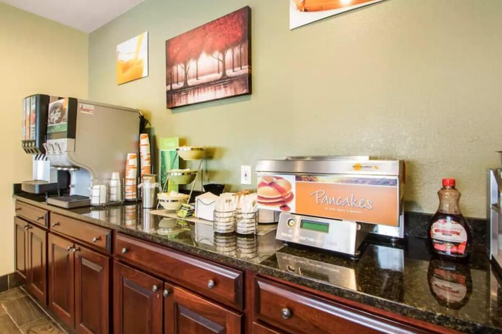 Coffee shop