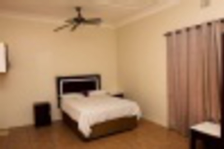 Room 16 of 48