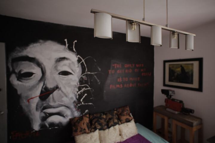 Room 41 of 80