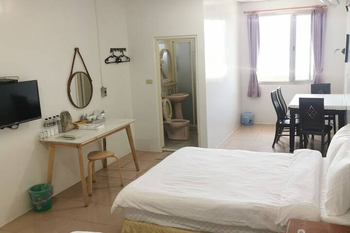 Room 30 of 91