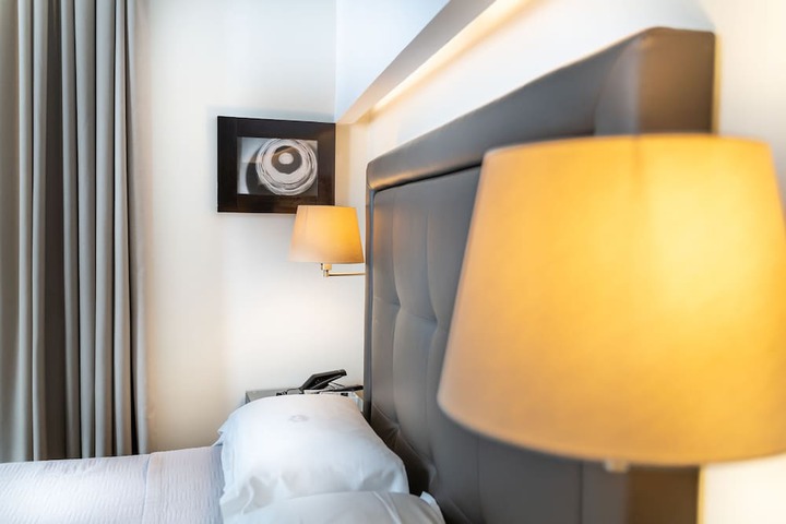 Room 18 of 59