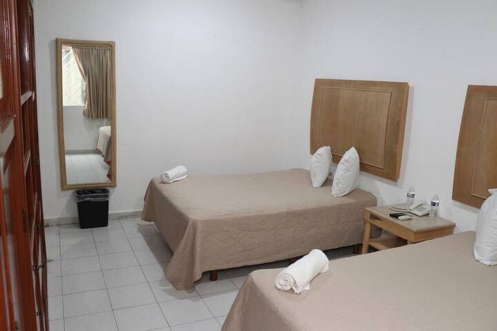 Room 15 of 30