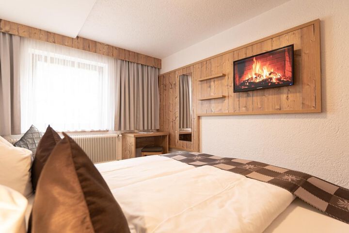 Room 20 of 95
