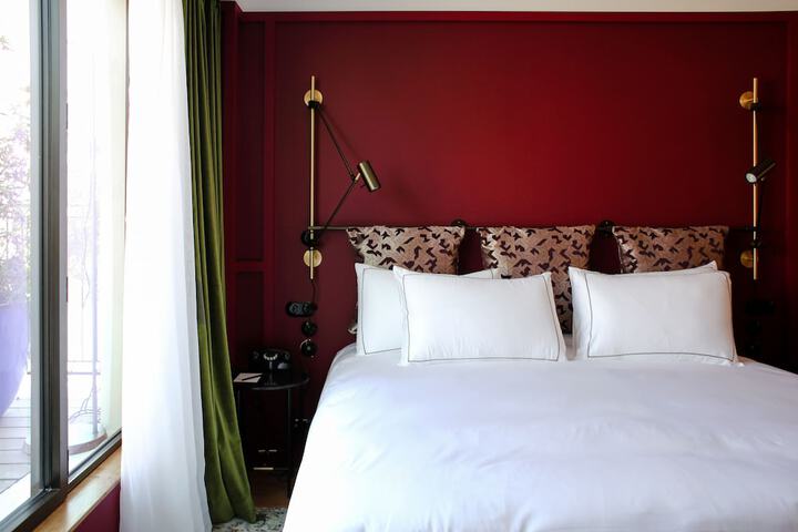 Room 33 of 55