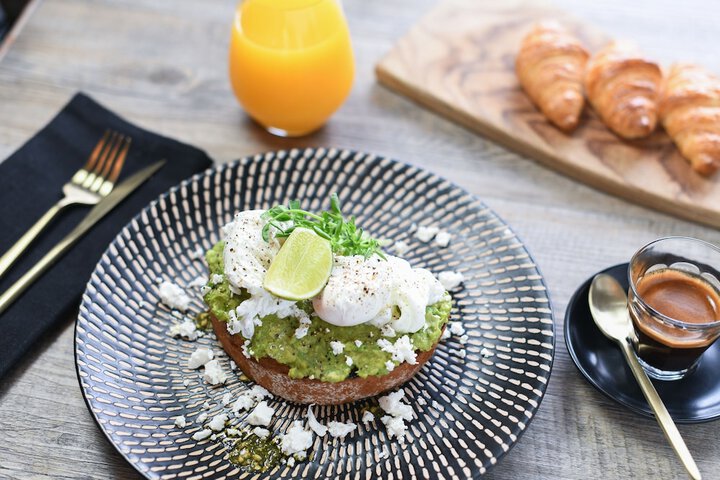 Breakfast/Coffee Service 115 of 145