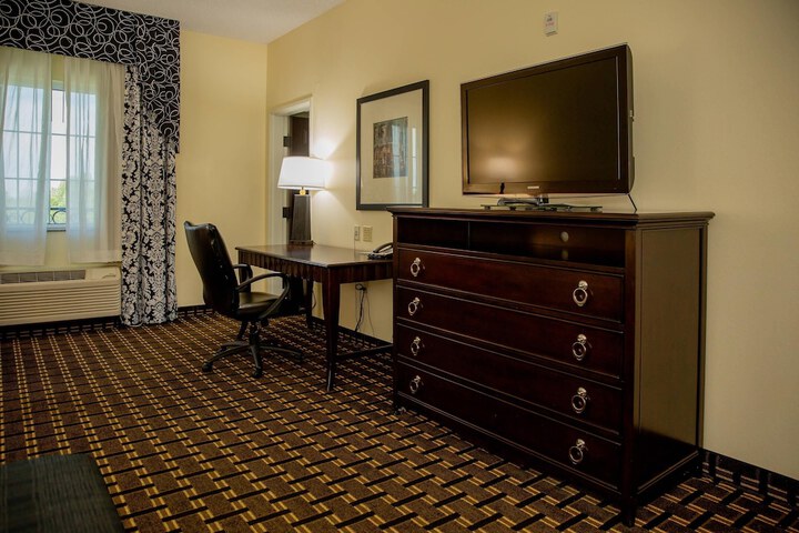 Room 23 of 59